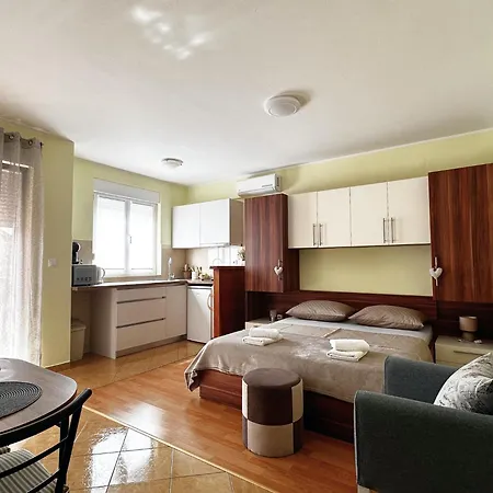 Apartment Miranda